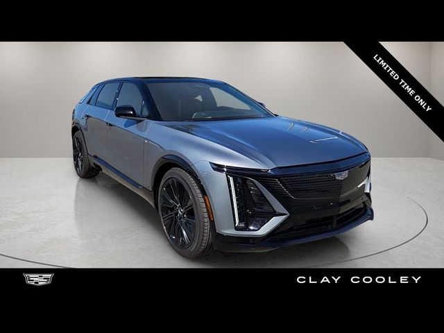 2025 Cadillac LYRIQ Sport