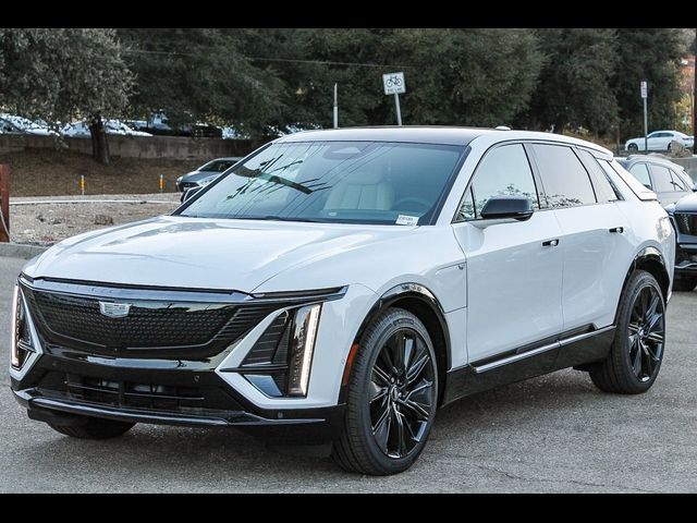 2025 Cadillac LYRIQ Sport