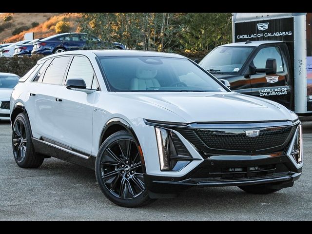 2025 Cadillac LYRIQ Sport