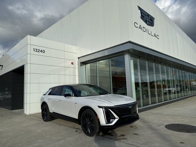 2025 Cadillac LYRIQ Sport