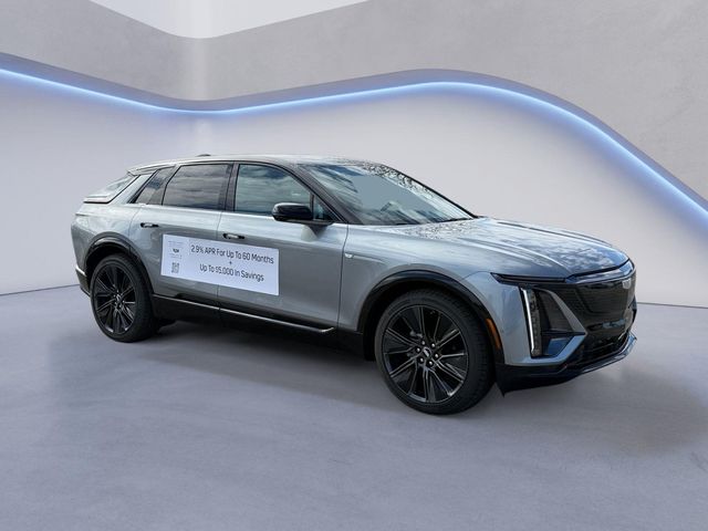 2025 Cadillac LYRIQ Sport