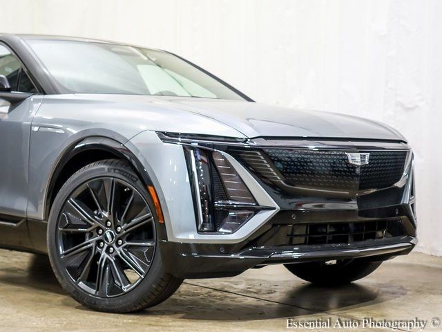 2025 Cadillac LYRIQ Sport