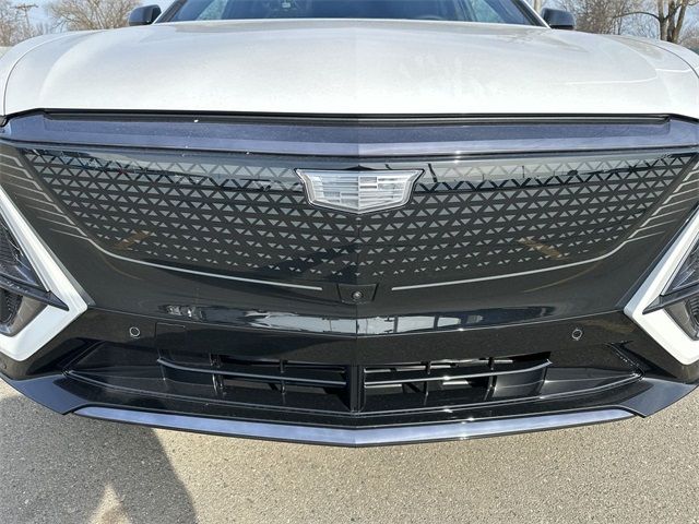 2025 Cadillac LYRIQ Sport