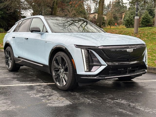 2025 Cadillac LYRIQ Sport