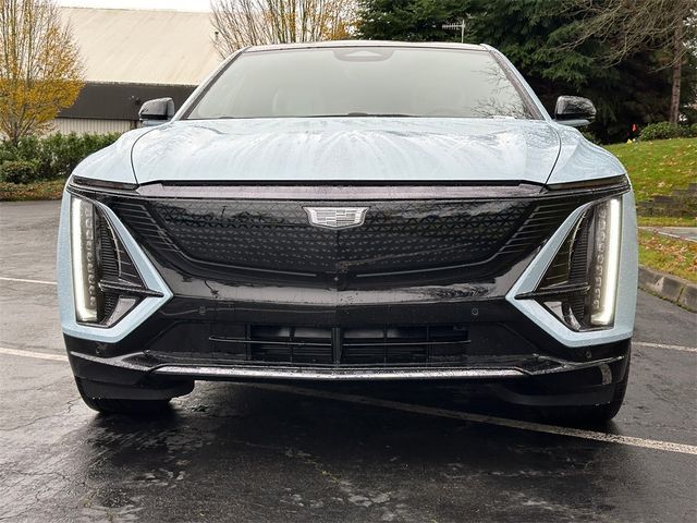 2025 Cadillac LYRIQ Sport