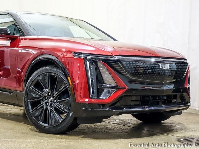 2025 Cadillac LYRIQ Sport