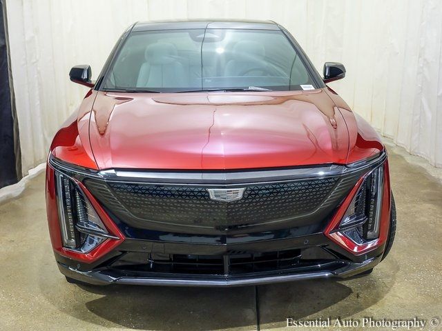 2025 Cadillac LYRIQ Sport