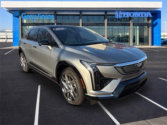 2025 Cadillac OPTIQ Luxury