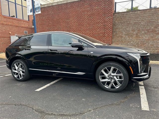 2025 Cadillac OPTIQ Luxury