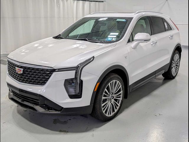 2025 Cadillac XT4 Premium Luxury