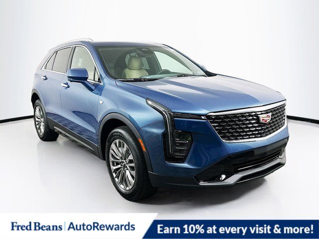 2025 Cadillac XT4 Premium Luxury