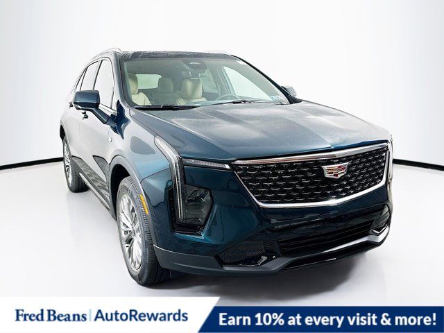 2025 Cadillac XT4 Premium Luxury