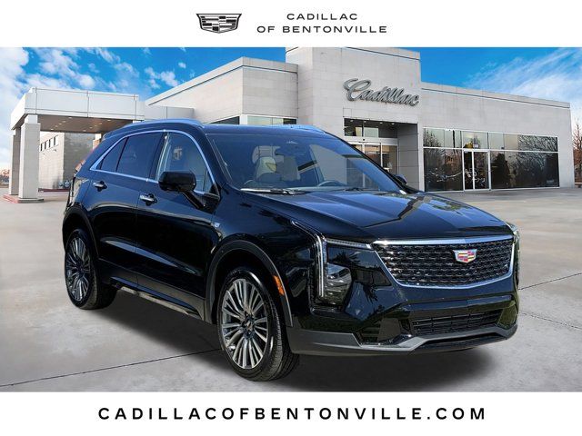 2025 Cadillac XT4 Premium Luxury