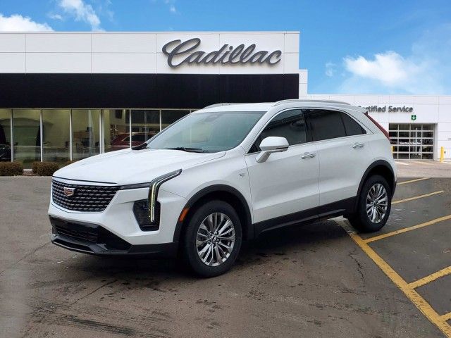 2025 Cadillac XT4 Premium Luxury