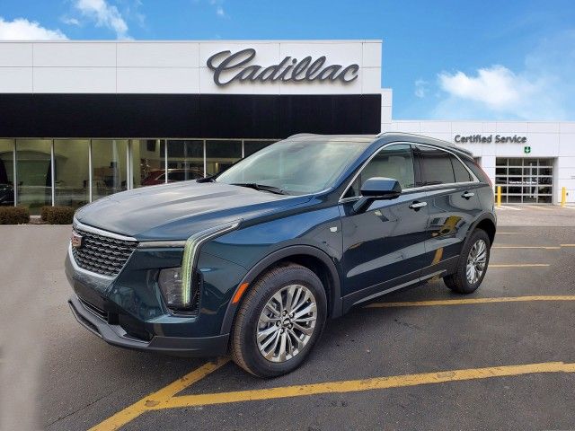 2025 Cadillac XT4 Premium Luxury