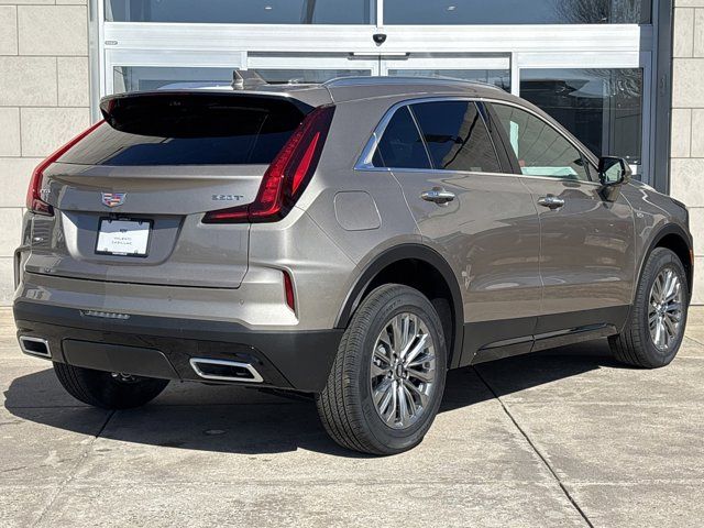 2025 Cadillac XT4 Premium Luxury