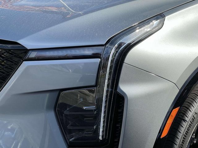 2025 Cadillac XT4 Sport