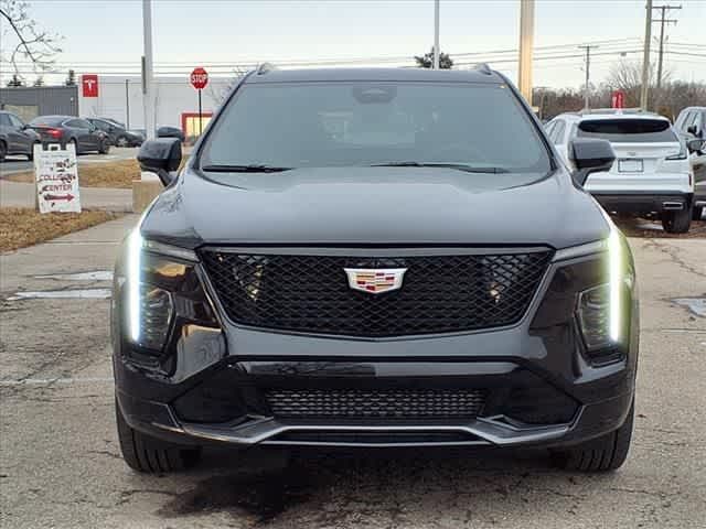 2025 Cadillac XT4 Sport