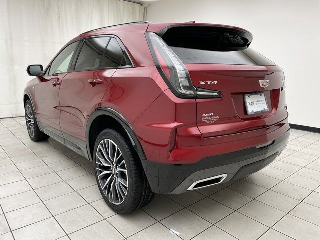 2025 Cadillac XT4 Sport