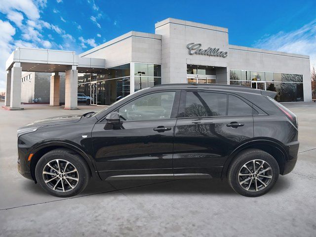 2025 Cadillac XT4 Sport