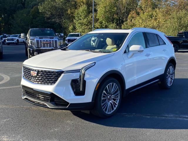 2025 Cadillac XT4 Premium Luxury