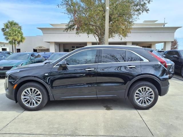 2025 Cadillac XT4 Premium Luxury