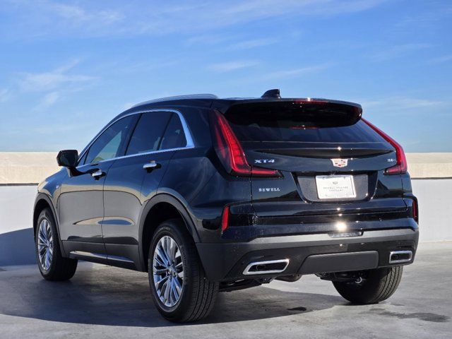 2025 Cadillac XT4 Premium Luxury