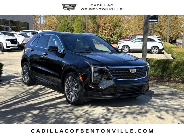 2025 Cadillac XT4 Premium Luxury