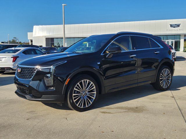 2025 Cadillac XT4 Premium Luxury