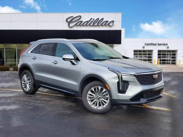 2025 Cadillac XT4 Premium Luxury