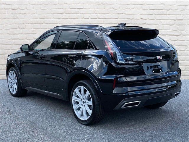 2025 Cadillac XT4 Sport