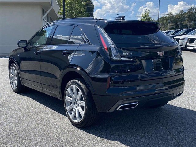 2025 Cadillac XT4 Sport