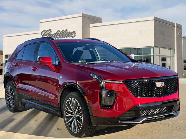 2025 Cadillac XT4 Sport