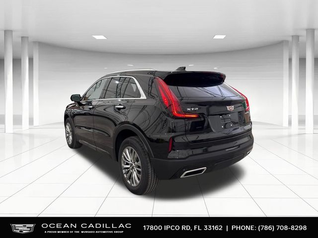 2025 Cadillac XT4 Premium Luxury