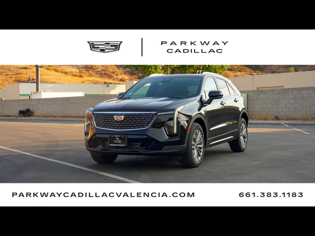 2025 Cadillac XT4 Premium Luxury