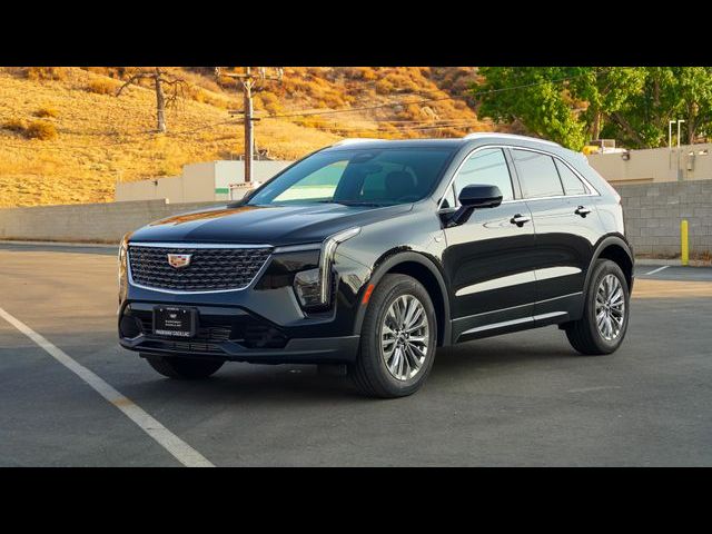 2025 Cadillac XT4 Premium Luxury