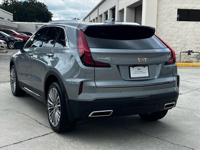 2025 Cadillac XT4 Premium Luxury