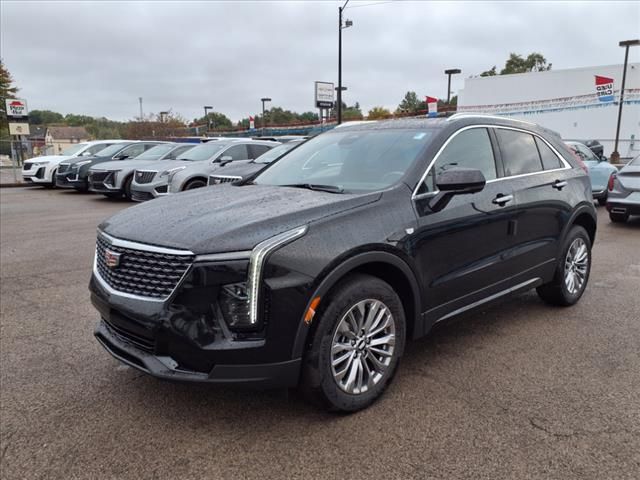 2025 Cadillac XT4 Premium Luxury