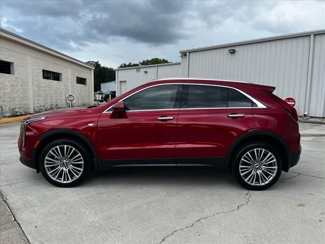 2025 Cadillac XT4 Premium Luxury