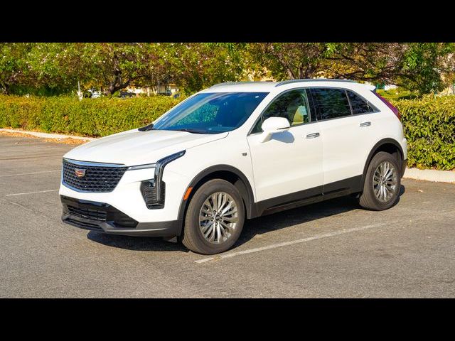 2025 Cadillac XT4 Premium Luxury