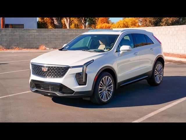 2025 Cadillac XT4 Premium Luxury