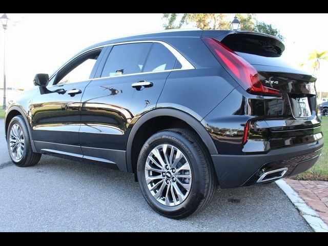 2025 Cadillac XT4 Premium Luxury