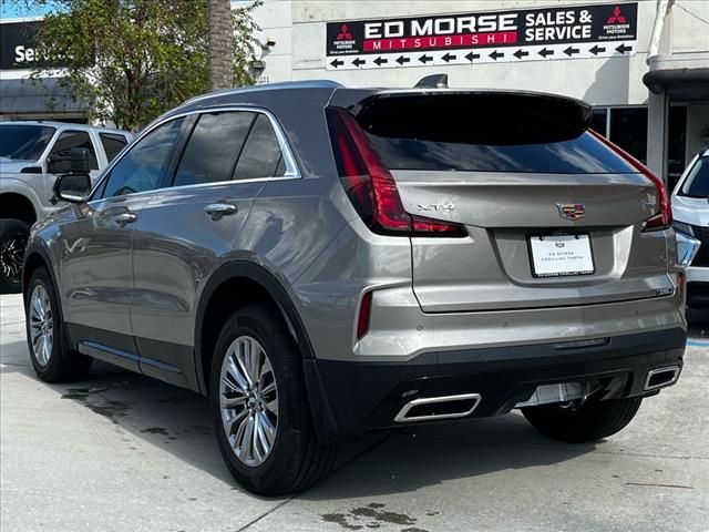 2025 Cadillac XT4 Premium Luxury