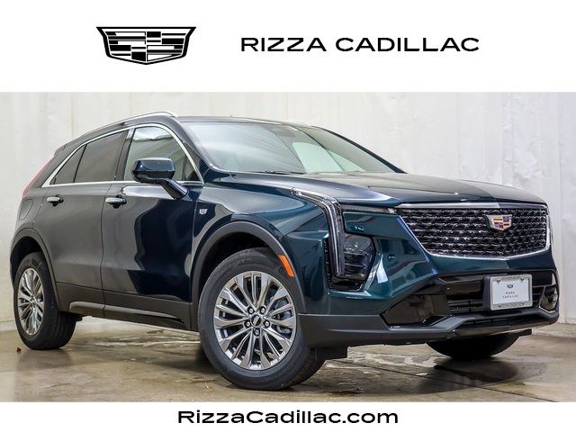 2025 Cadillac XT4 Premium Luxury