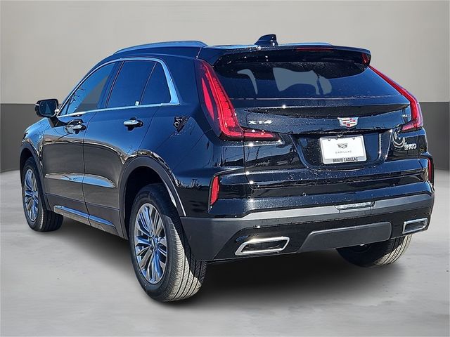 2025 Cadillac XT4 Premium Luxury