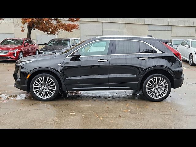 2025 Cadillac XT4 Premium Luxury