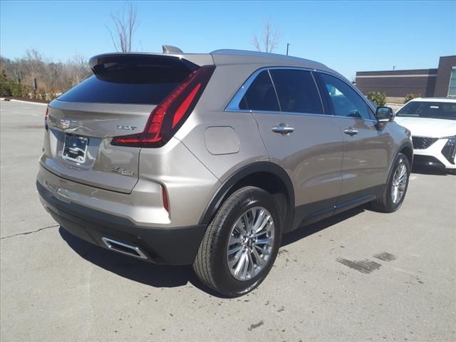 2025 Cadillac XT4 Premium Luxury