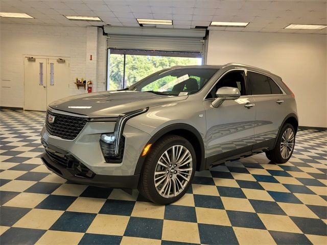 2025 Cadillac XT4 Premium Luxury