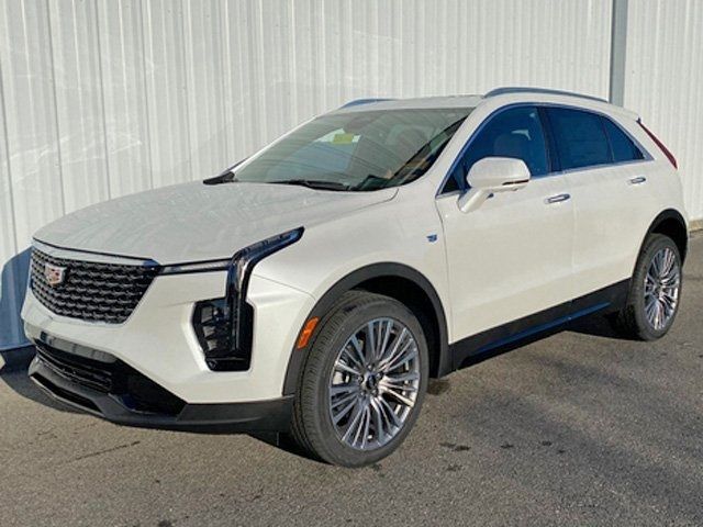 2025 Cadillac XT4 Premium Luxury