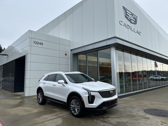 2025 Cadillac XT4 Premium Luxury